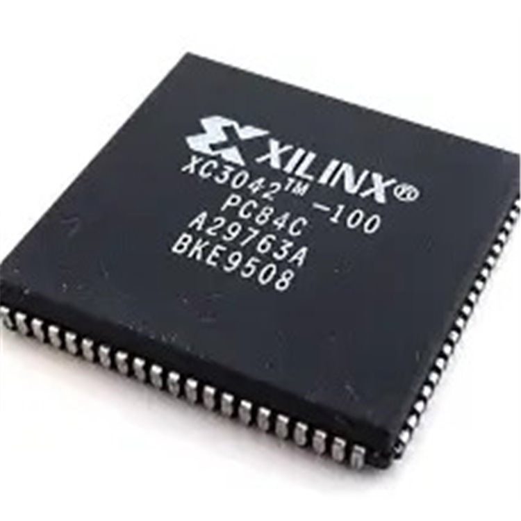 XC3042-100PC84C_PLCC-84_FPGA_-_DELTASET_ELEKTRONIK__3_2979.jpg